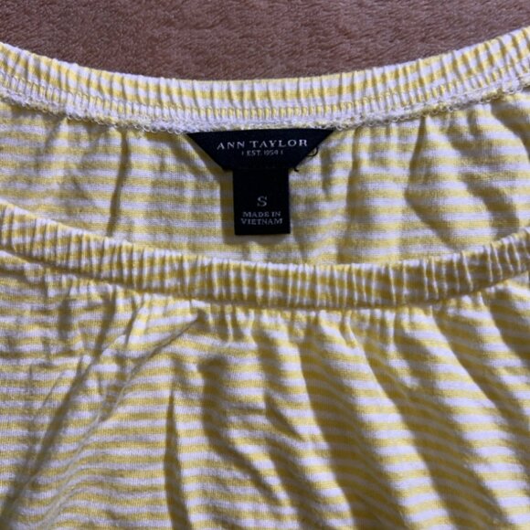 Ann Taylor Loft Women Small Yellow Stripe Scoop Neck 3/4‎ Sleeve Blouse Top (T) - Picture 4 of 6